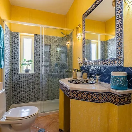 Villa Oasis Gale - Luxury With Private Pool, Ac, Free Wifi, 5 Min From The