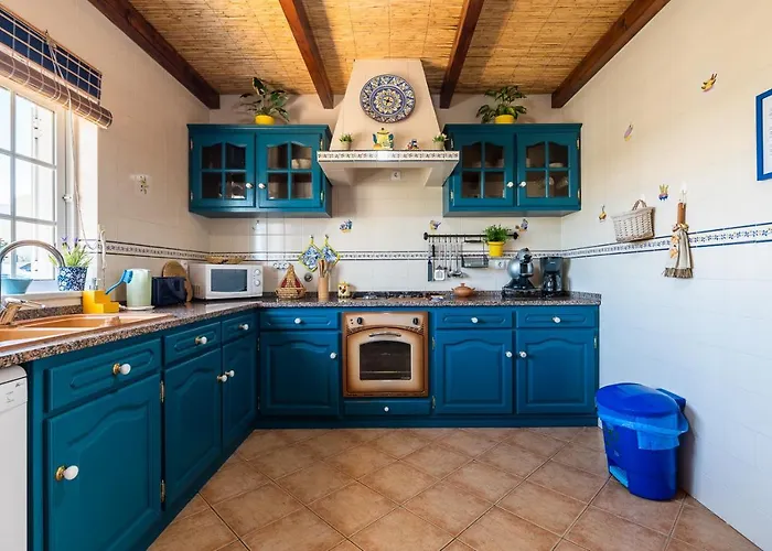 Oasis Gale - Luxury With Private Pool, Ac, Free Wifi, 5 Min From The *